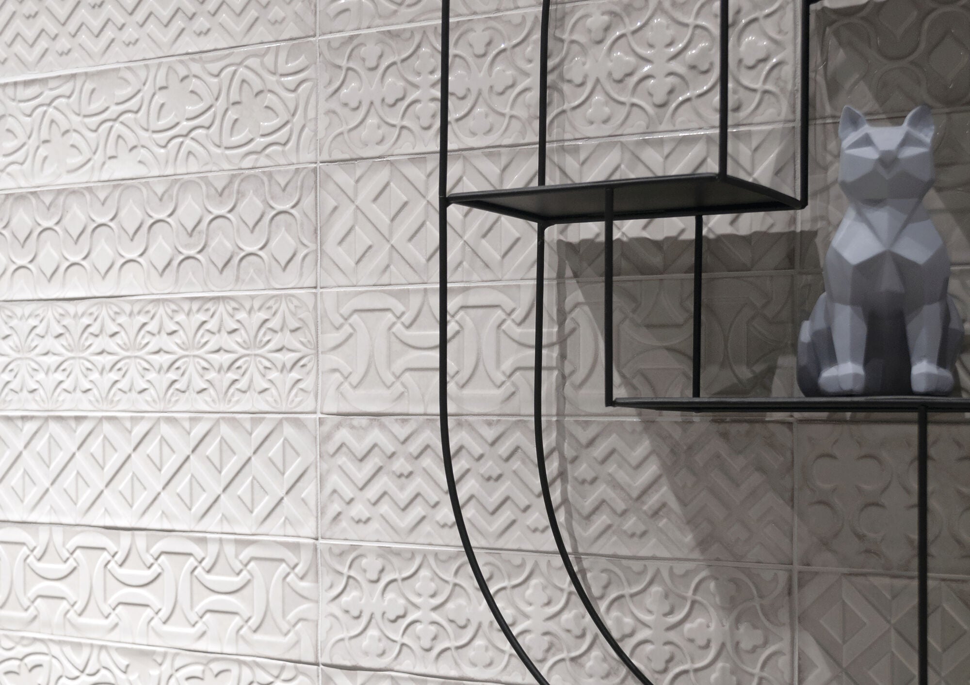 Drop Relieve White 7.5x30cm – Mazzanna Tiles